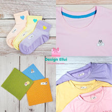 Load image into Gallery viewer, Iron-On Clothing Name Label Stickers - Smiling Flower
